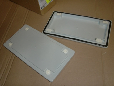 FZ404 Leitungseinführung / Flanschplatte blind